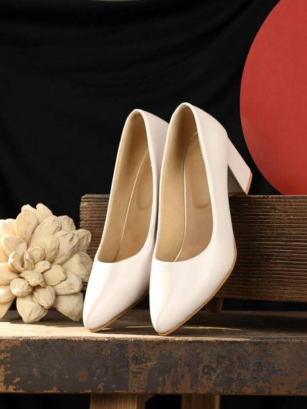 DESIGN BY AA FASHION Women White Heels