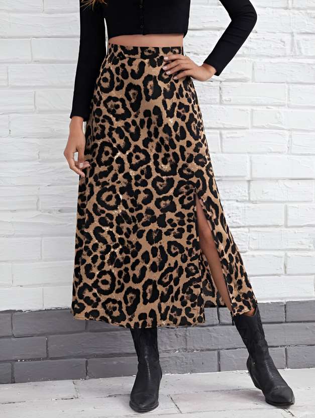Maheshvi Women Flared Black Skirt